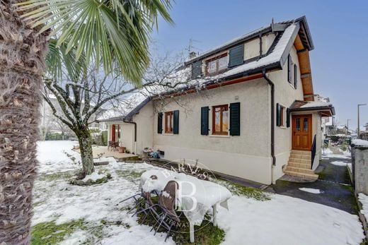 Πολυτελή κατοικία σε Ville-la-Grand, Haute-Savoie