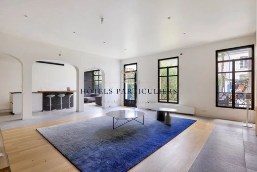 Luxury home in Levallois-Perret, Hauts-de-Seine