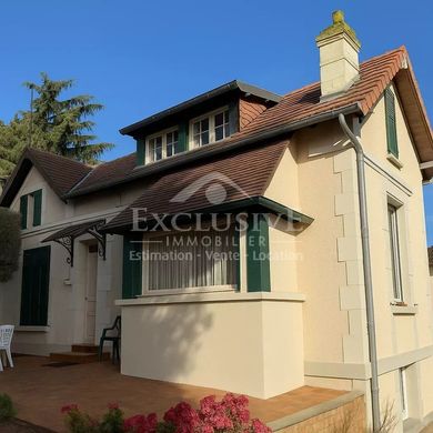 Luxury home in Saint-Arnoult, Calvados