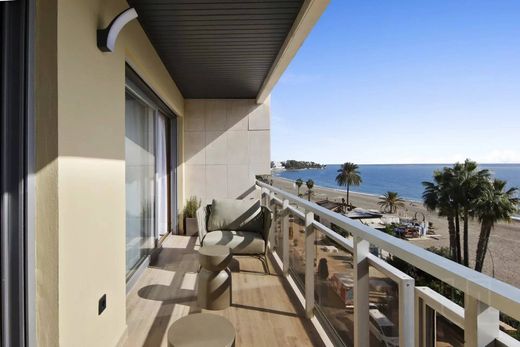 Penthouse in Estepona, Malaga