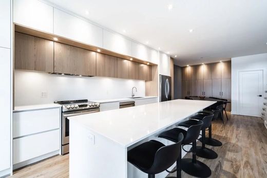 Piso / Apartamento en Montmartre, Abbesses, Grandes-Carrières, Paris
