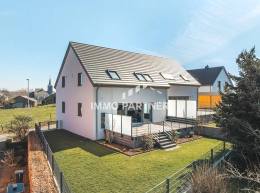 Luxury home for sale in Holzthum