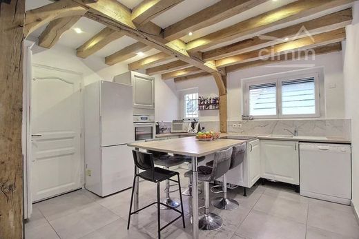 Luxe woning in Ballan-Miré, Indre-et-Loire