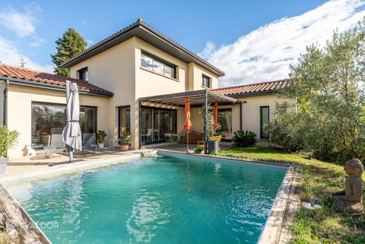 Luxe woning in Saint-Bernard, Ain