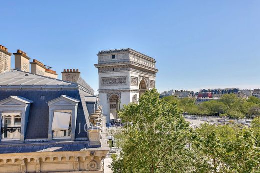 Apartment in Champs-Elysées, Madeleine, Triangle d’or, Paris