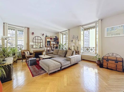 Apartment in Lyon, Rhône