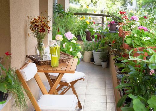 Apartment in Le Kremlin-Bicêtre, Val-de-Marne