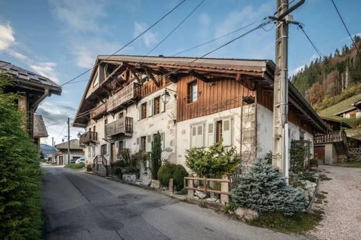 Morzine, Haute-Savoieのシャレー