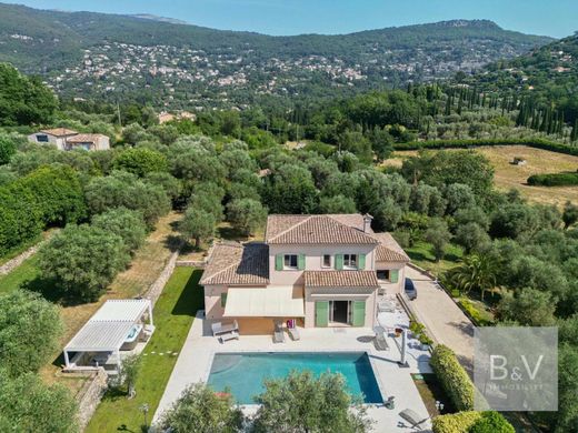 Вилла, Châteauneuf-Grasse, Alpes-Maritimes