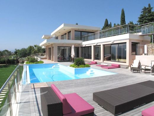 Luxury home in Cannes La Bocca, Alpes-Maritimes