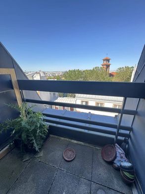 Apartament w Buttes-Chaumont, Villette, Bas Belleville, Paris