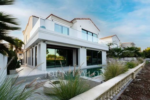 Villa en Dubái, Dubai