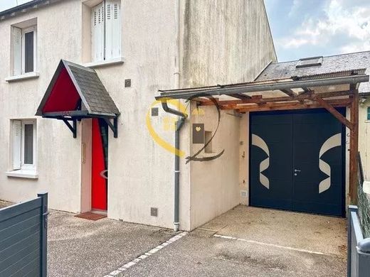 Luxury home in Bourges, Cher