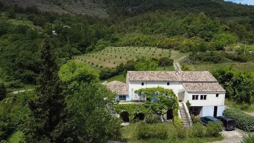 Rustykalny lub Wiejski w Alba-la-Romaine, Ardèche