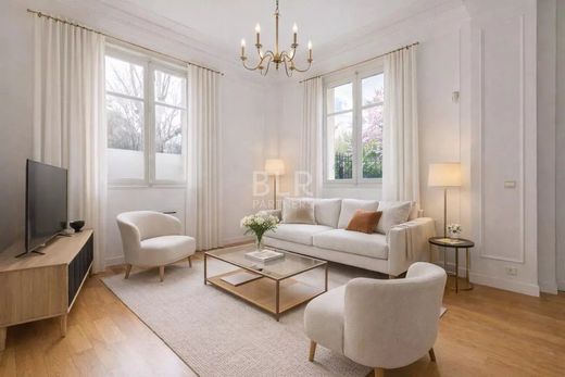 Квартира, Нейи-сюр-Сен, Hauts-de-Seine