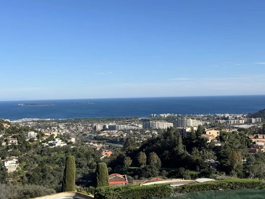 Appartement à Mandelieu-la-Napoule, Alpes-Maritimes