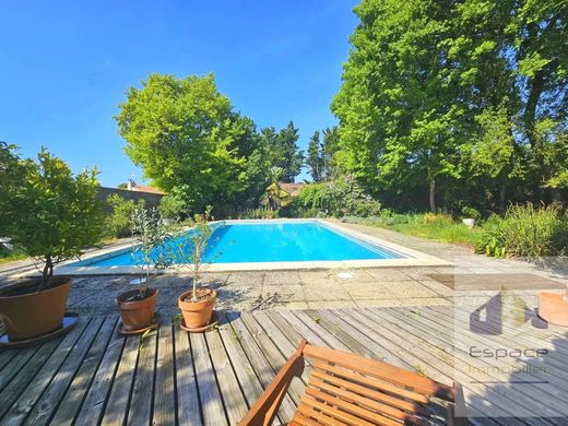 Maison de luxe à Aigrefeuille-d'Aunis, Charente-Maritime