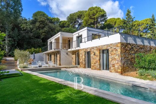 Villa in Bormes-les-Mimosas, Var