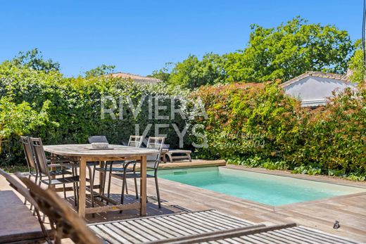Luxury home in Roquebrune-sur-Argens, Var