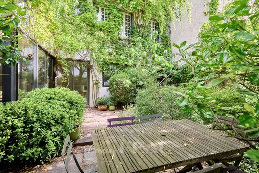 Luxury home in Malakoff, Hauts-de-Seine