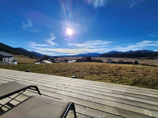 Réal, Pyrénées-Orientalesの高級住宅