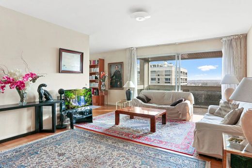 Apartment in Garches, Hauts-de-Seine
