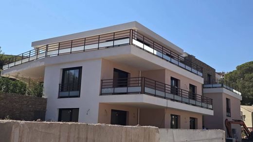 Apartment in Saint-Raphaël, Var