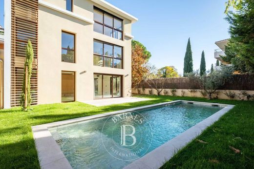 Casa di lusso a Aix-en-Provence, Bocche del Rodano