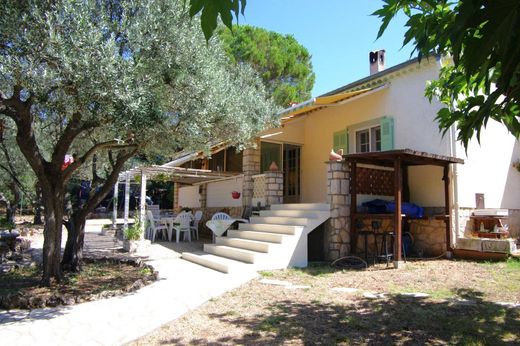 Maison de luxe à Trans-en-Provence, Var