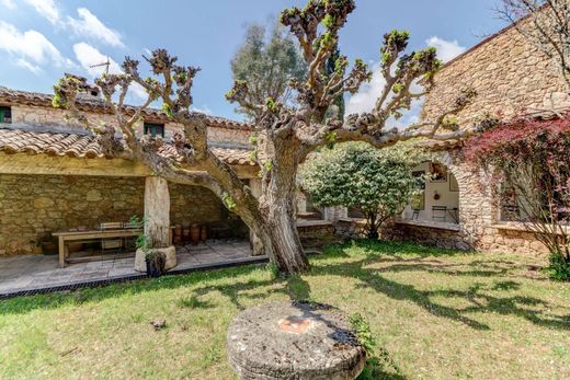 Luxus-Haus in Bagnols-en-Forêt, Var