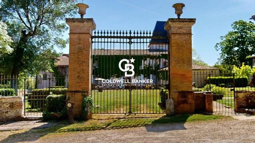 Castle in Beaumont-de-Lomagne, Tarn-et-Garonne