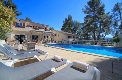 エクス＝アン＝プロヴァンス, Bouches-du-Rhôneのホテル