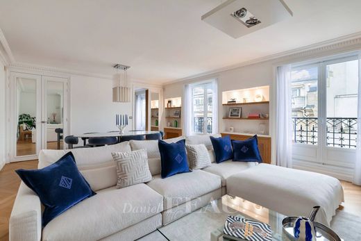 ‏דירה ב  Paris 16 Passy, Paris