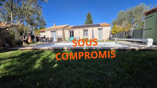 Casa de lujo en Saint-Cannat, Bocas del Ródano