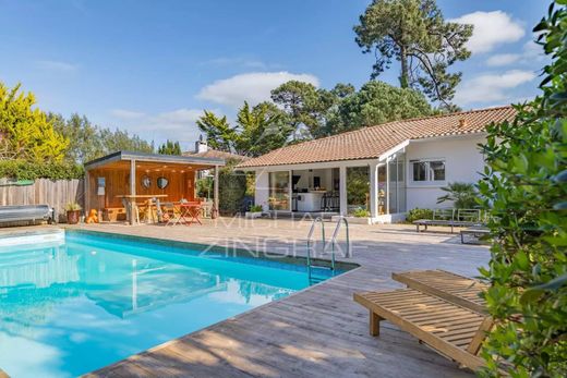 Luxury home in Arcachon, Gironde