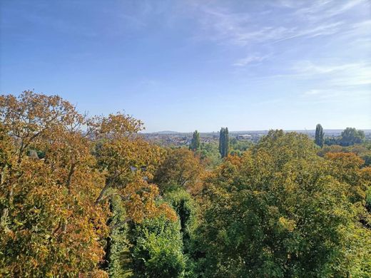 ‏דירה ב  Maisons-Laffitte, Yvelines