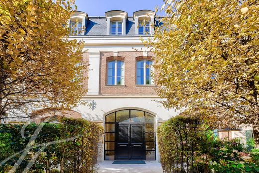 Luxe woning in Tour Eiffel, Invalides – Ecole Militaire, Saint-Thomas d’Aquin, Paris