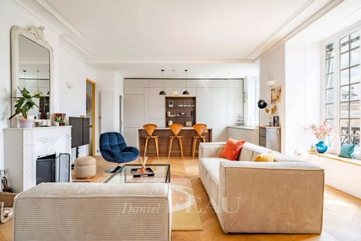 Apartment in Versailles, Yvelines