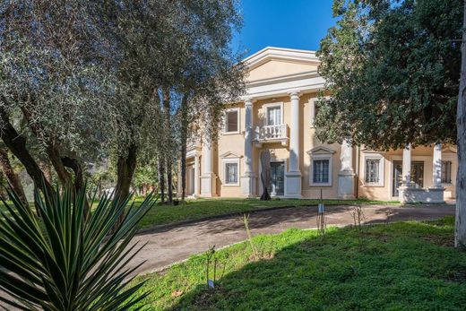 Luxus-Haus in Menton, Alpes-Maritimes