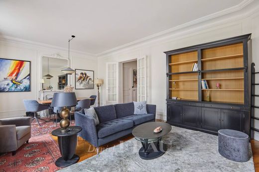 Appartement à Tour Eiffel, Invalides – Ecole Militaire, Saint-Thomas d’Aquin, Paris