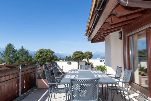 Duplex w Crans-Montana, Sierre District