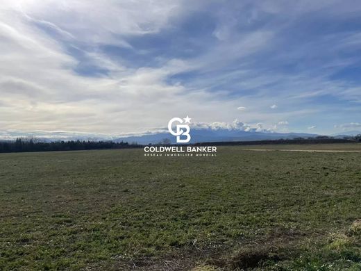 Land in Canohès, Pyrénées-Orientales