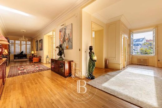 Apartment / Etagenwohnung in Nantes, Loire-Atlantique