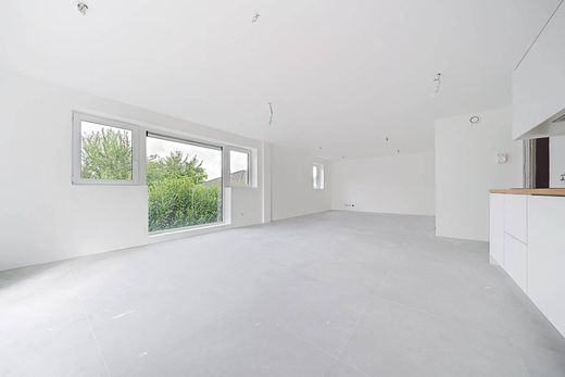 Piso / Apartamento en Somme-Leuze, Province de Namur