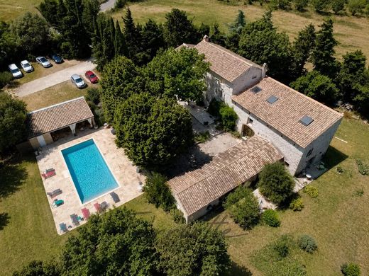 Rural or Farmhouse in Grignan, Drôme
