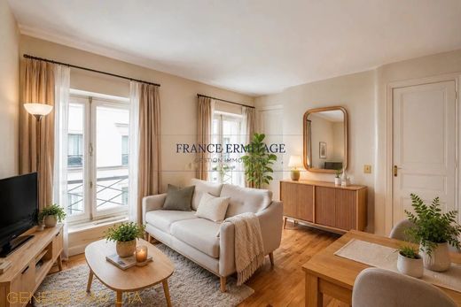 Apartment / Etagenwohnung in Provence-Opéra – Grands Boulevards, Paris