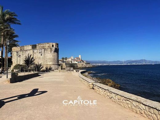 Квартира, Антиб, Alpes-Maritimes
