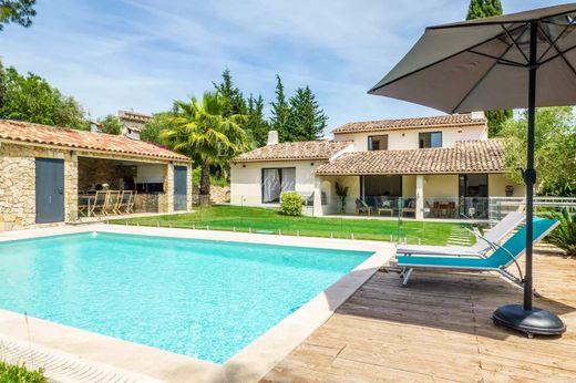 Luxe woning in Mougins, Alpes-Maritimes