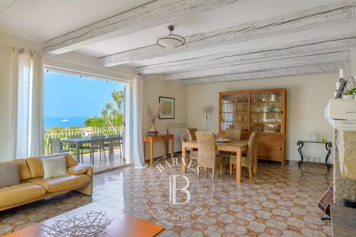 Villa in Saint-Cyr-sur-Mer, Var