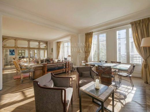 Apartment / Etagenwohnung in La Muette, Auteuil, Porte Dauphine, Paris